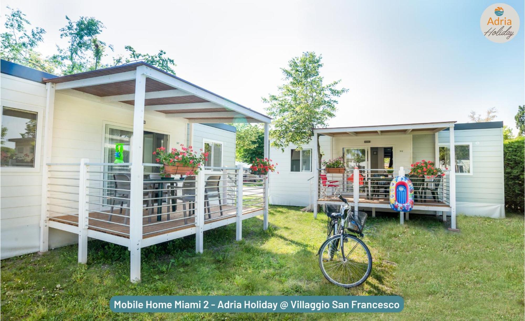Villaggio San Francesco - Adria Holiday Mobile Homes Duna Verde Eksteriør billede