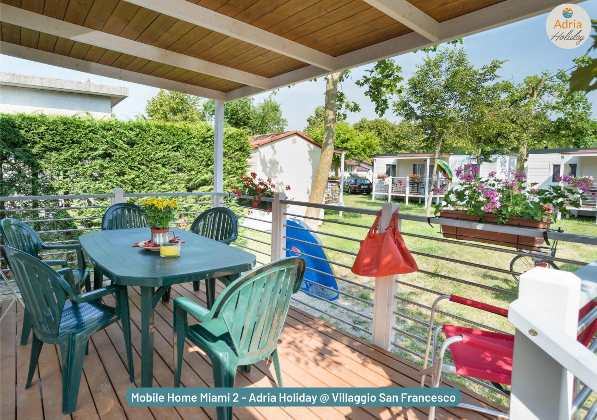 Villaggio San Francesco - Adria Holiday Mobile Homes Duna Verde Eksteriør billede